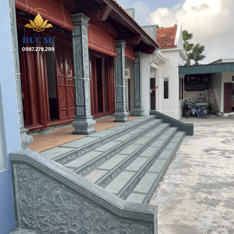 Bậc Tam Cấp DS144