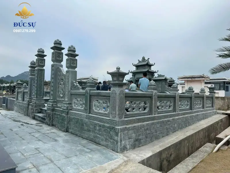 mẫu khu mộ đá gia đình đẹp