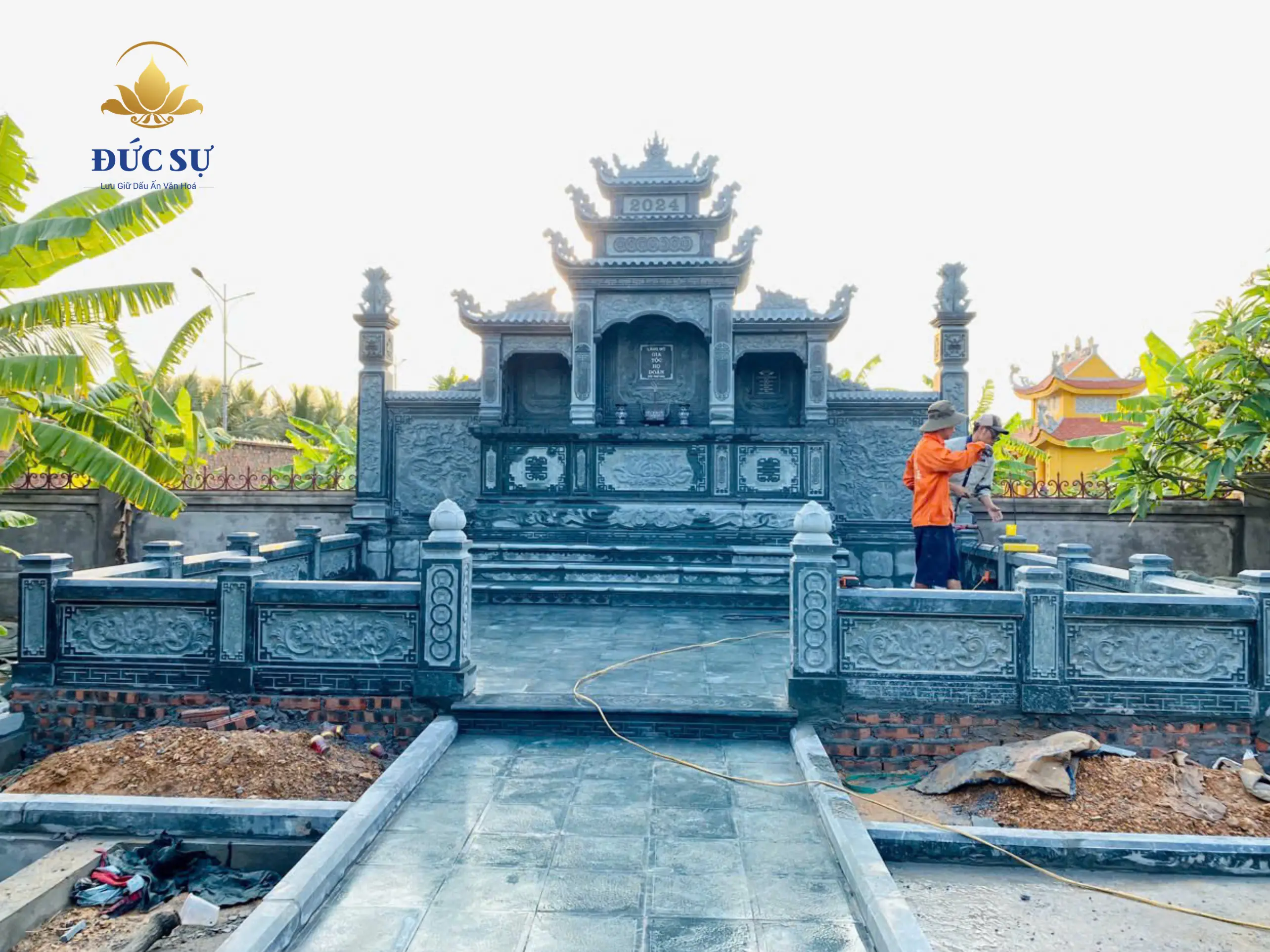 Top 99+ Mẫu Thiết Kế Lăng Mộ Gia Đình Đẹp, Trang Trọng 