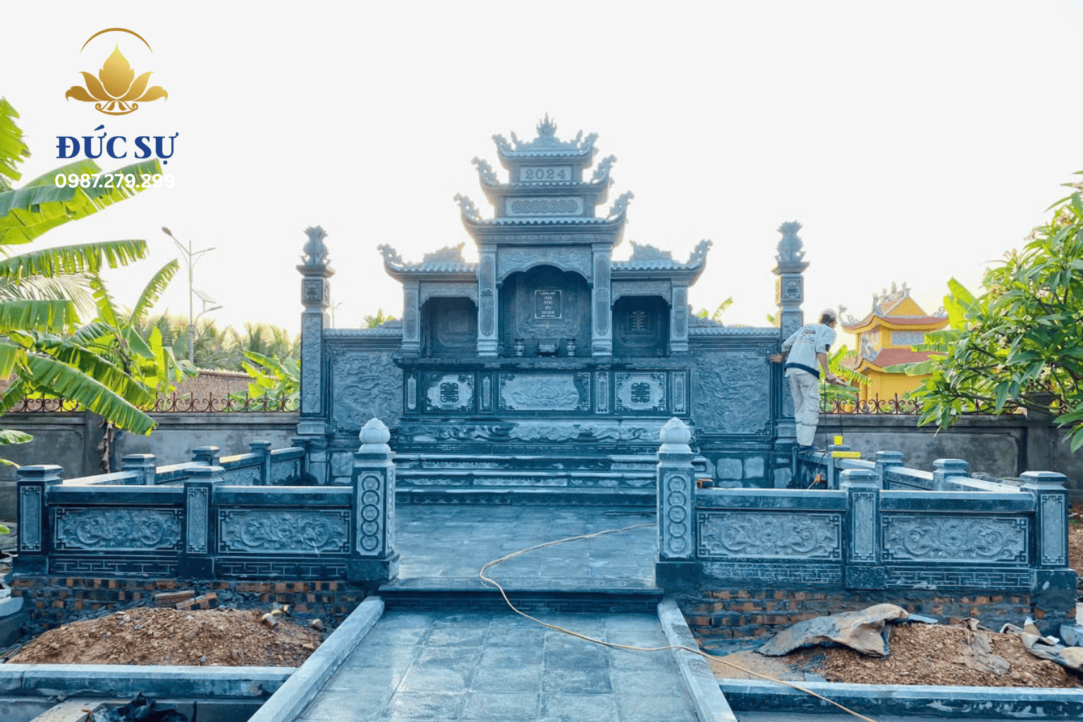 Khu Lăng Mộ Đá Xanh DS021