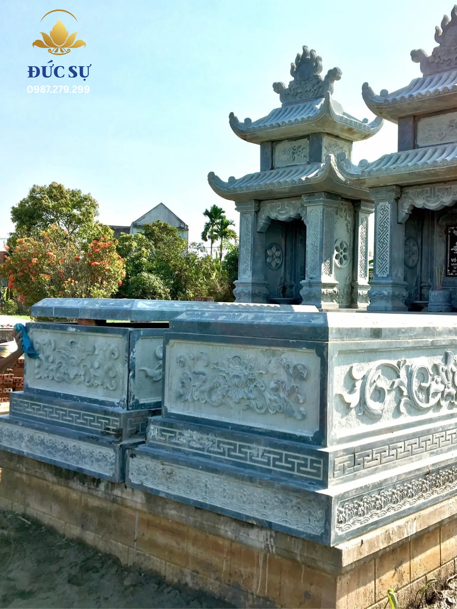 Mộ đá hai mái kích thước trung bình (phổ biến nhất)