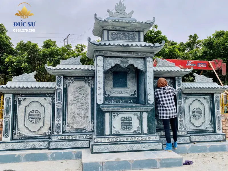 Cần chuẩn bị những gì trước khi vệ sinh lăng mộ