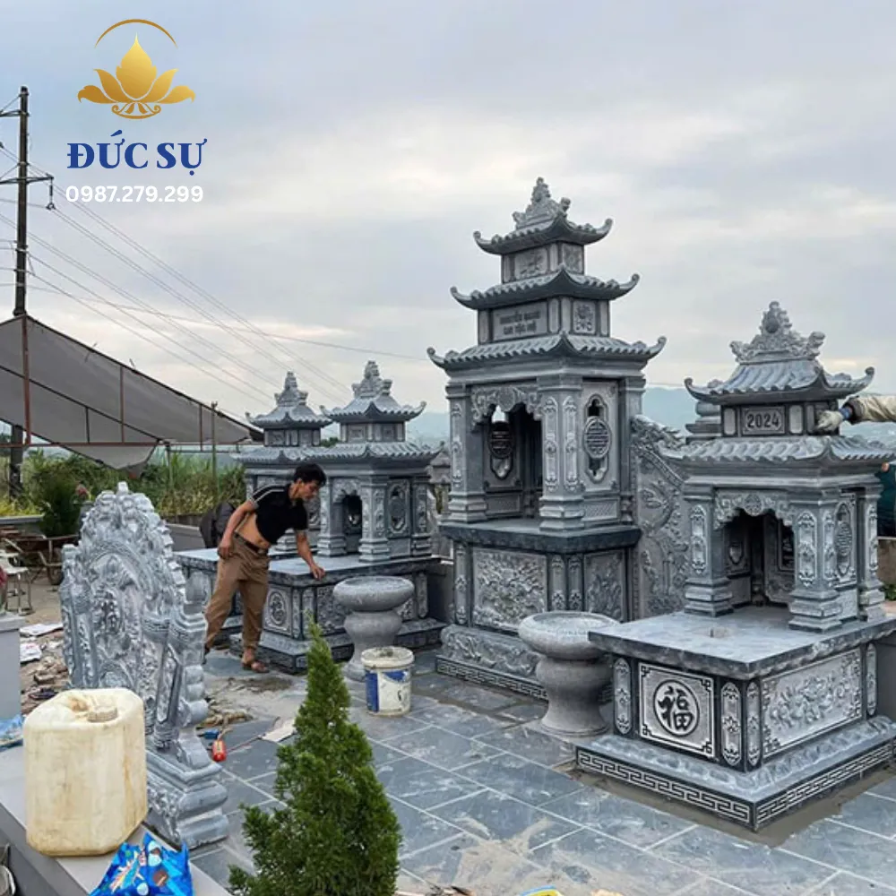 Lăng Thờ Đá Xám Ghi DS006