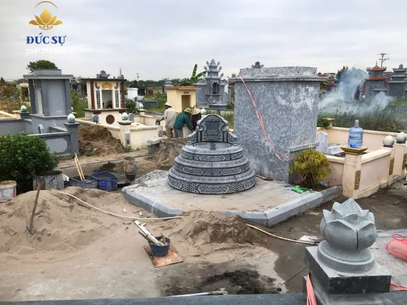 Đường kính của mộ tròn