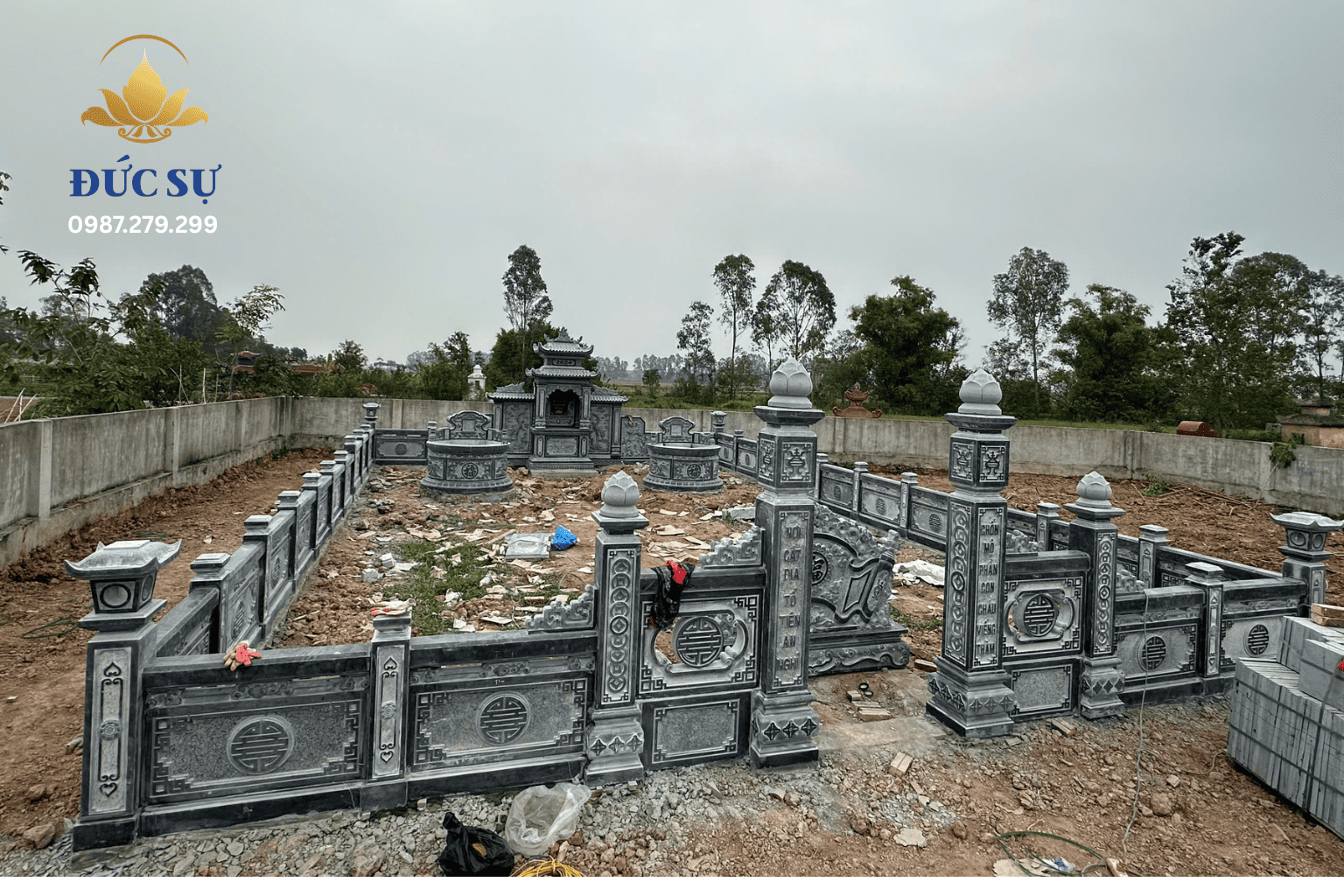 Khu Lăng Mộ Đá Xám Ghi DS022