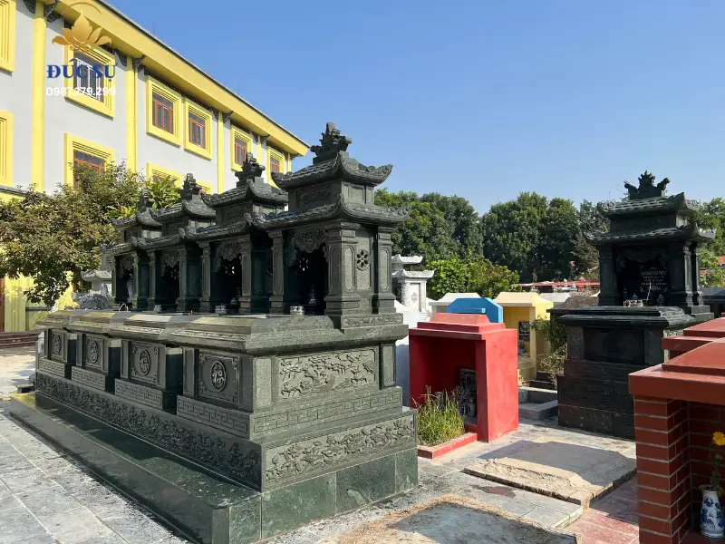 Nguyên nhân dẫn đến việc có mộ phần gần nhà ở