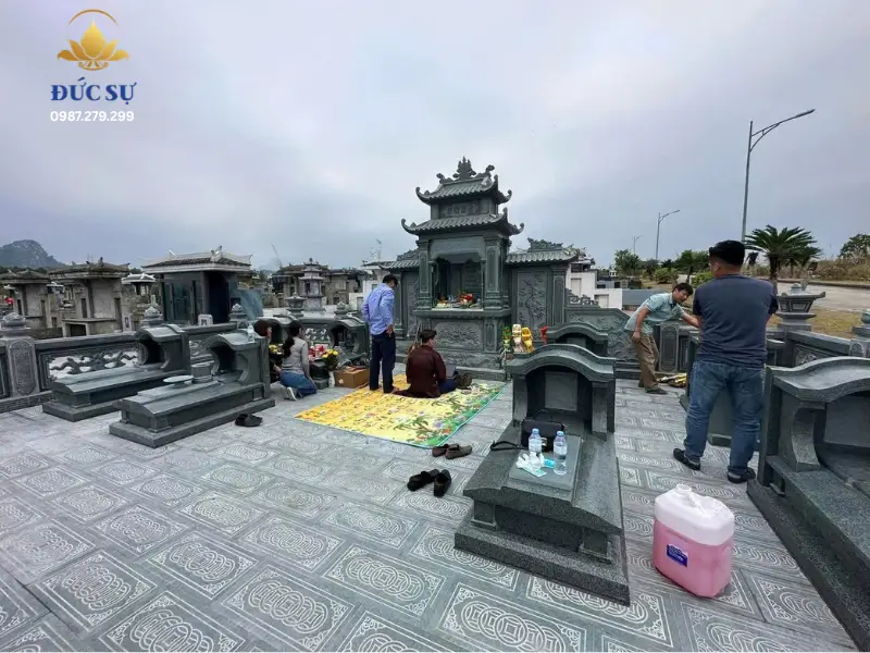 Thiết kế lăng mộ gia đình truyền thống