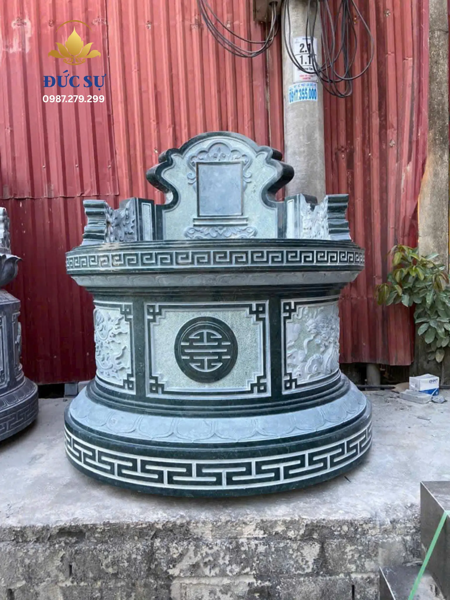 mộ đá tròn đẹp