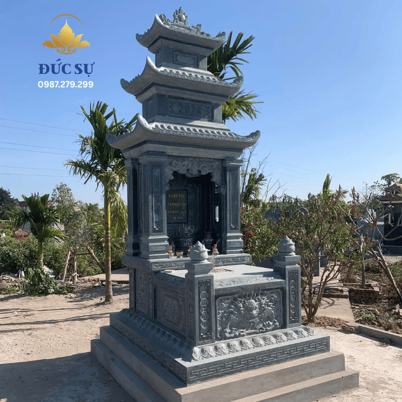 Mộ 3 Mái DS186