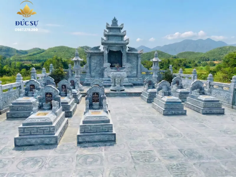 khu lăng mộ đá